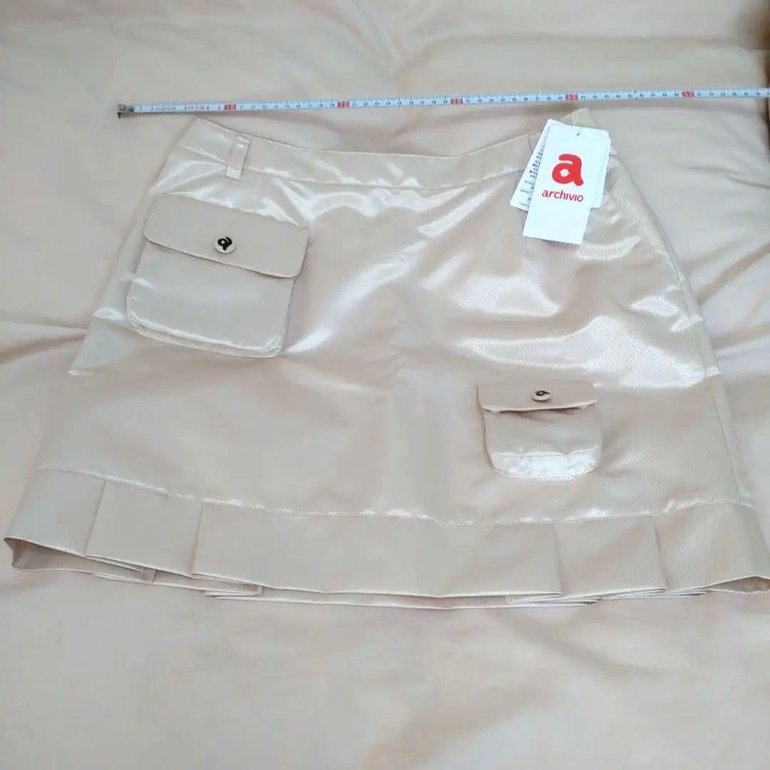 お値下げしました　アルチビオ　スカート　４０　新品　未使用