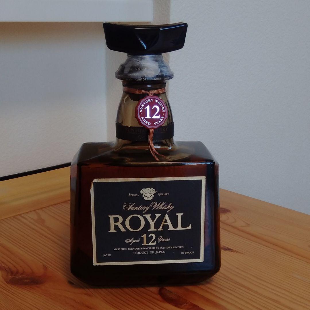 サントリーローヤル12年　700ml　ウイスキー