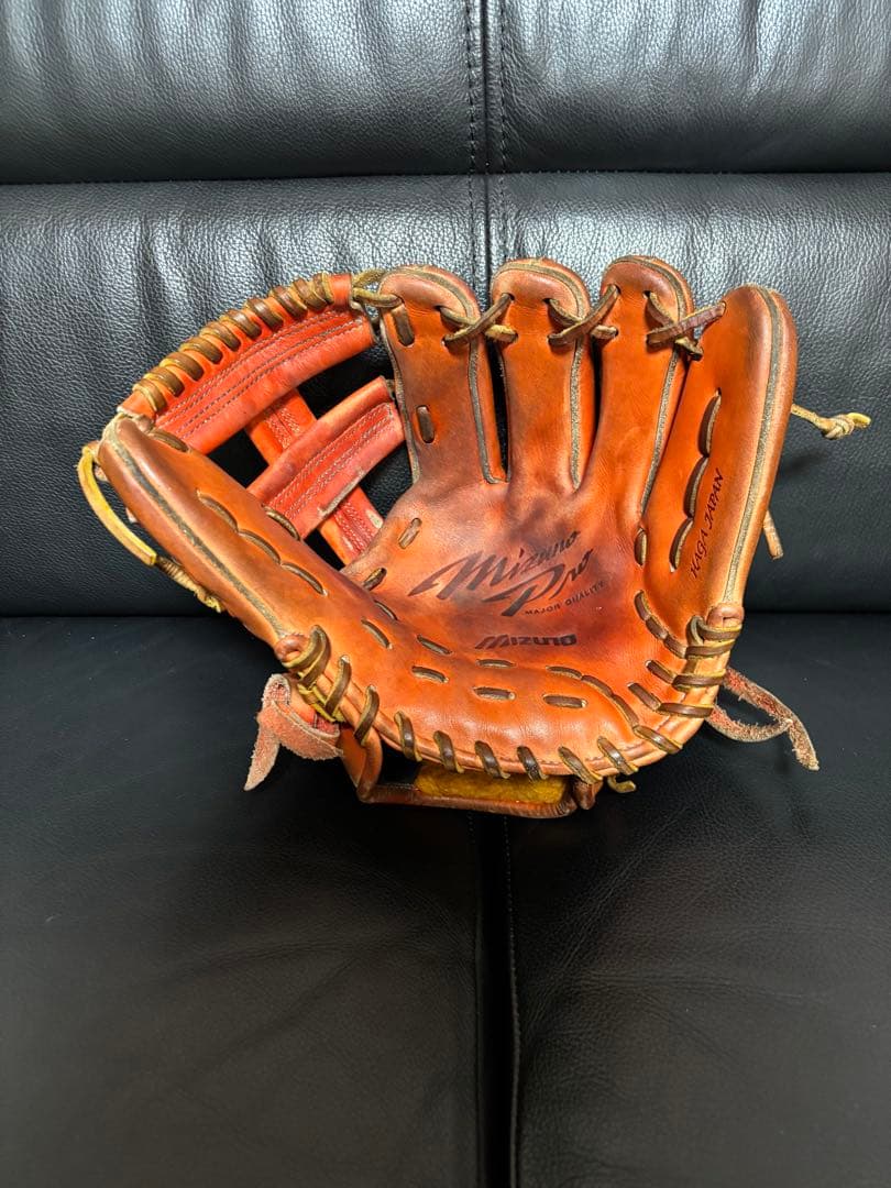 C*n様 ミズノプロ硬式内野手用グラブ