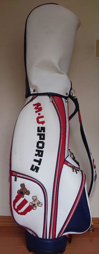 MU SPORTS ゴルフバッグ　軽量
