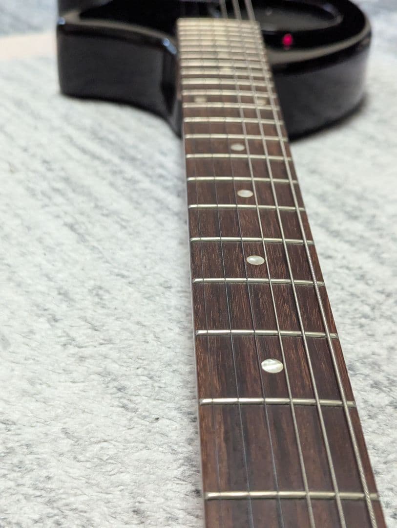 ZO-3 ブラック　美品・動作確認済み　FERNANDES　アンプ内蔵ギター