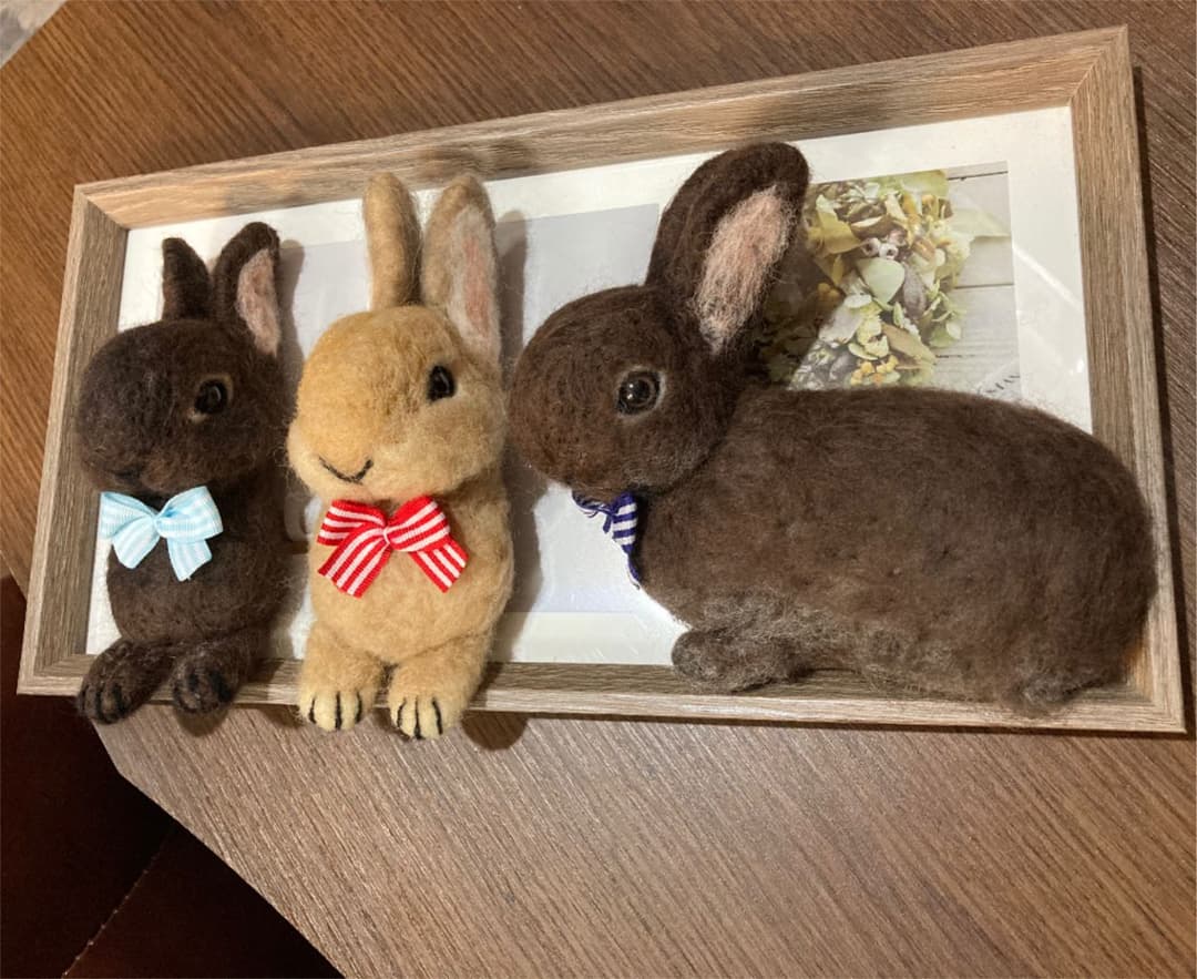 うさぎのママ様　うさぎ額縁入り羊毛フェルト