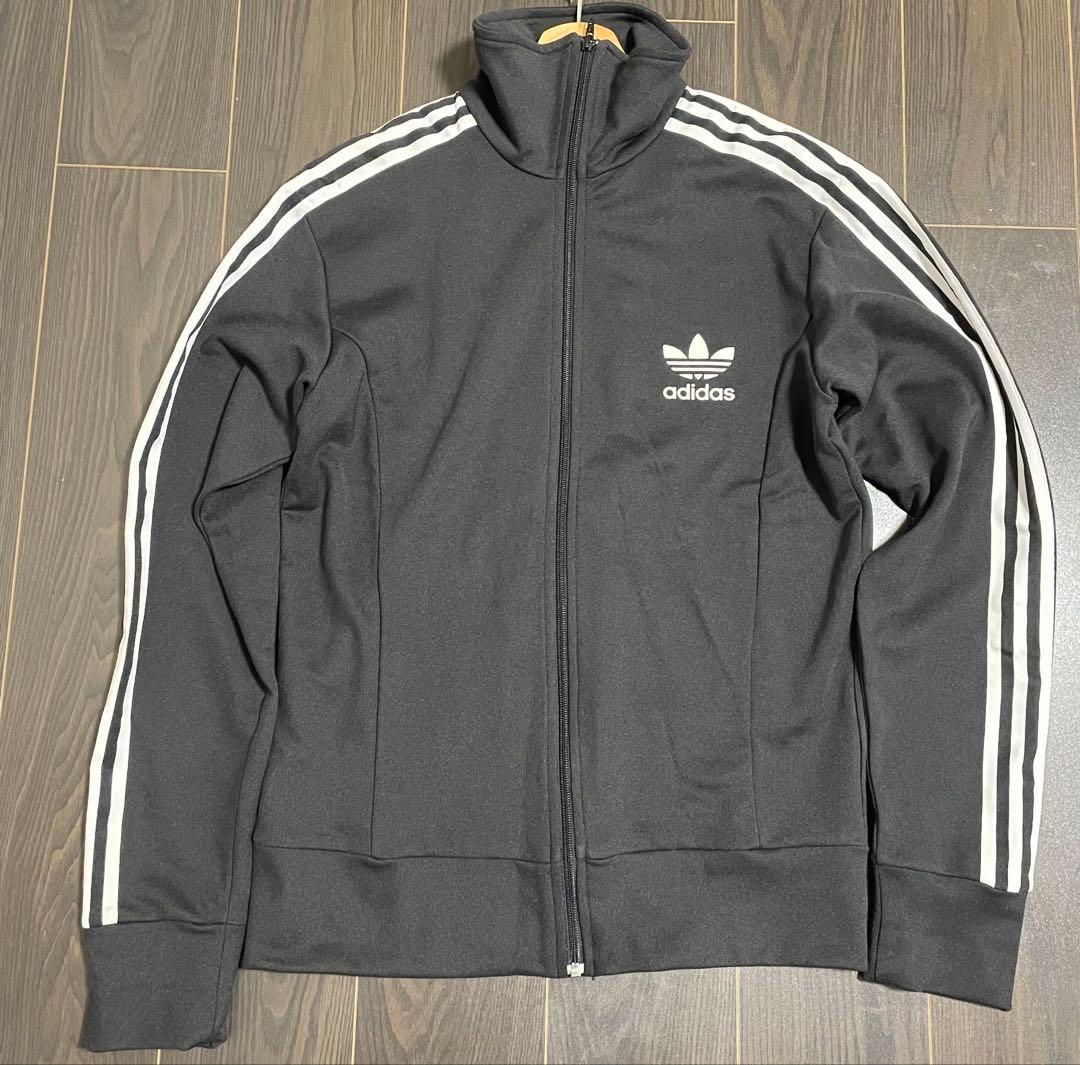 送料込み　adidas 黒 3本ライン ジャージジャケット　ヨーロッパモデル