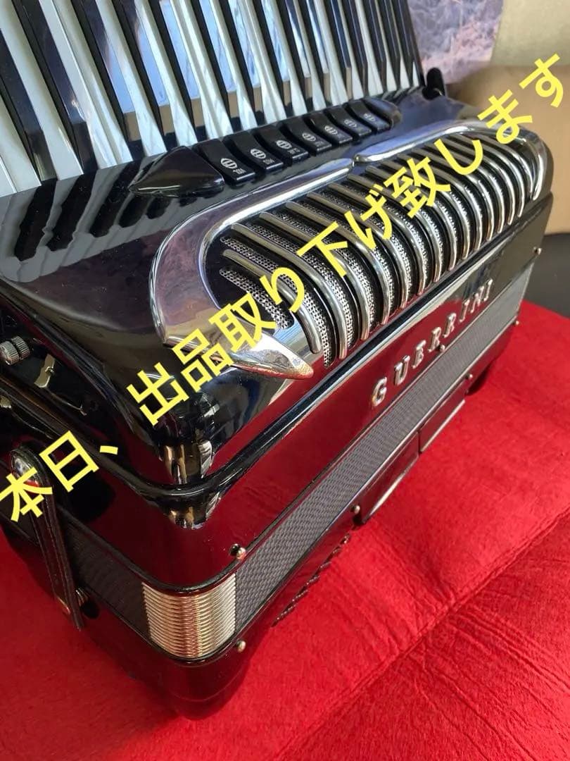 GUERRINIアコーディオン同型でも黒ボタンは大人気626-2と同じリード搭載