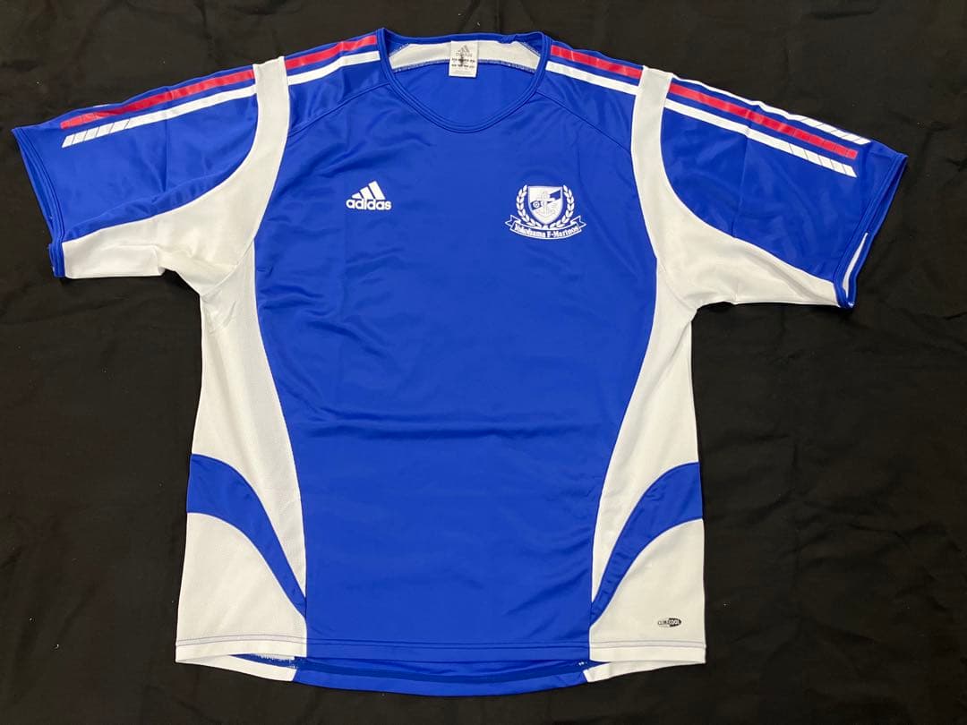 横浜Fマリノス　支給品トレーニングシャツ　3番