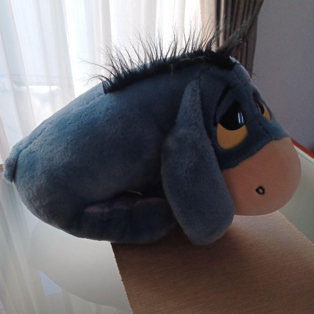 ディズニー　イーヨー　大型ぬいぐるみ
