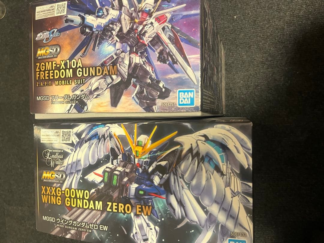 【2品セット】MGSD ウイングガンダムゼロ／フリーダムガンダム