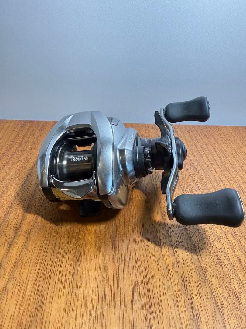 ダイワ　ZILLION SV TW 1000H ベイトリール　未使用品