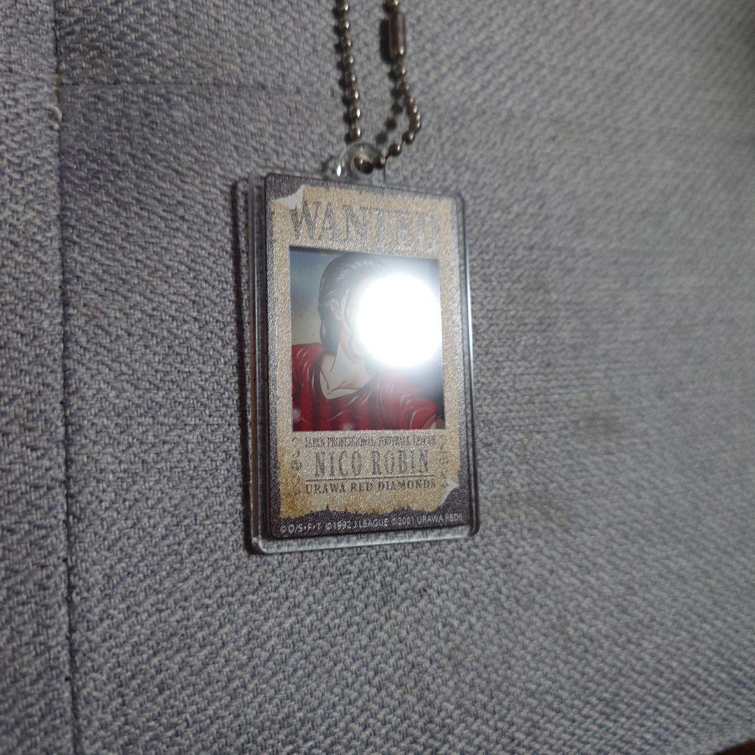 ワンピース 浦和レッズ 　手配書風　アクリルキーホルダー　ニコ・ロビン