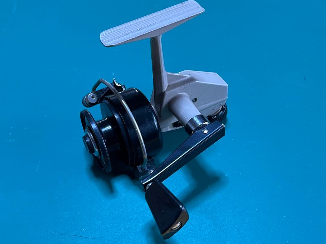 ABU Cardinal 3 スピニングリール