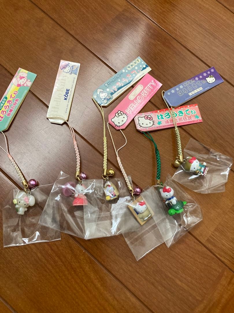 ご当地ハローキティ ストラップ