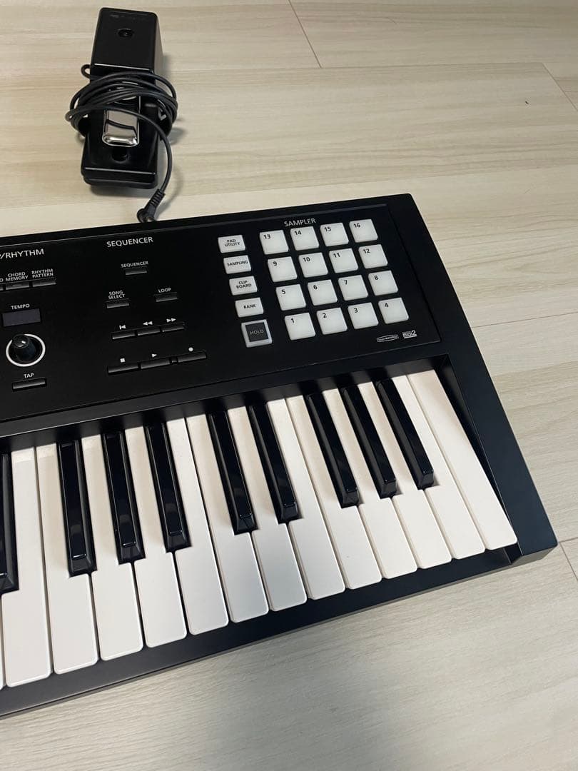 【値下げ可能】Roland FA-06 シンセサイザー 61鍵