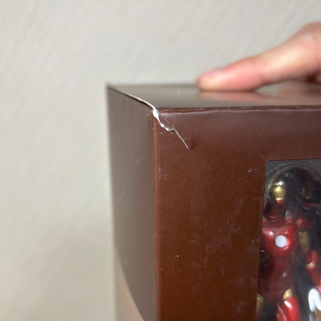 ホットトイズ　アイアンマン3　アイアンマン　マーク24 タンク　ホットトイズ