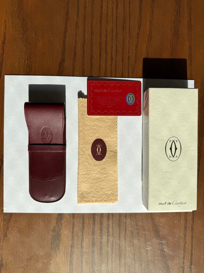 【新品・未使用】mut de Cartier レザーケースとクリーニングクロス