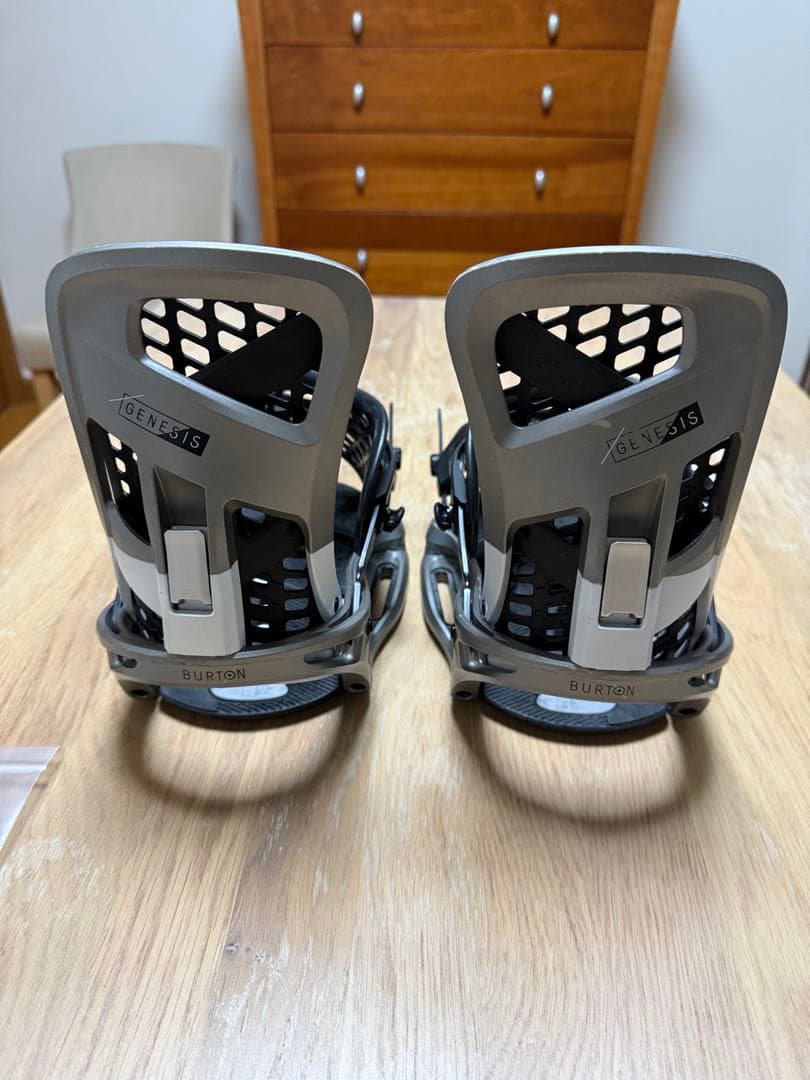 BURTON GENESIS EST バートン ジェネシス