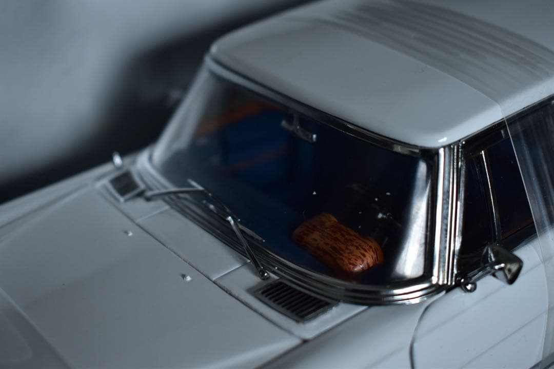 1/18 サンスター メルセデスベンツ 600 リムジン コンバーチブル