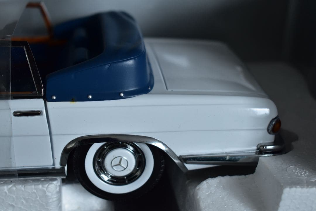 1/18 サンスター メルセデスベンツ 600 リムジン コンバーチブル