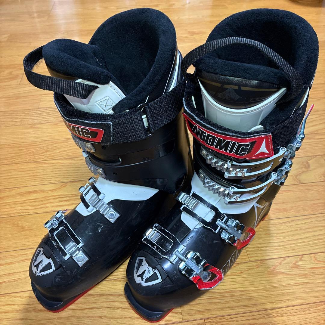 Atomic スキーブーツ ブラック/レッド