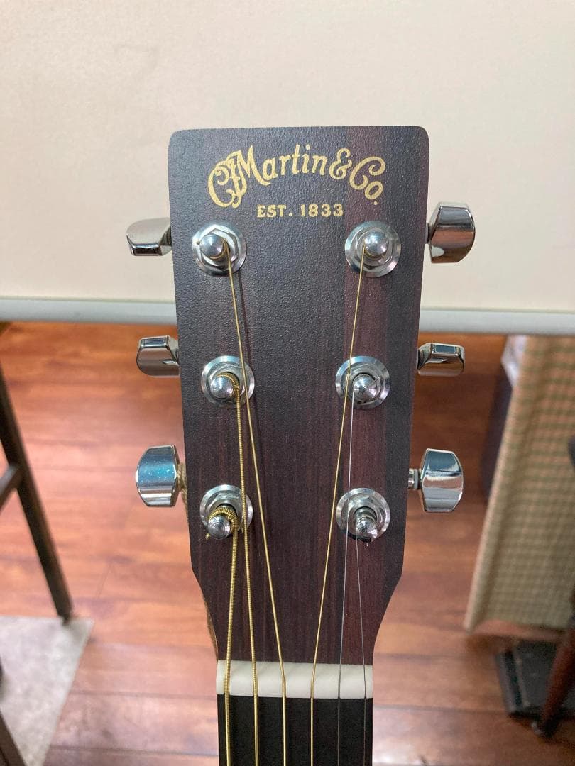 ♪超価格　マーチン　ドレッドノートジュニア　エレアコ　専用ギグバッグ付き