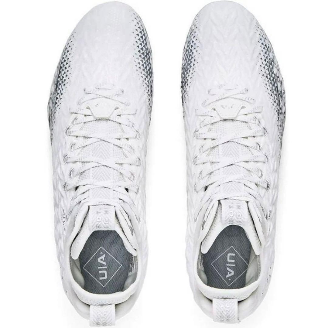 アンダーアーマー 27 スポットライト アメフト スパイク シューズ 白 靴