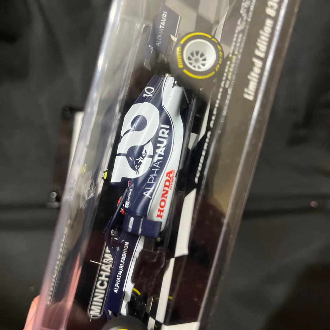 ピエールガスリー　2021年サインカード、AT02ミニカー