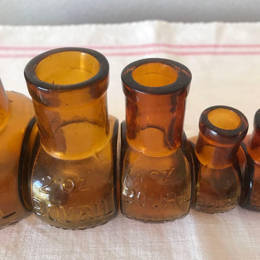 イギリスアンティーク　BOVRIL ボブリル　アンバー　ガラス瓶　ボトルセット