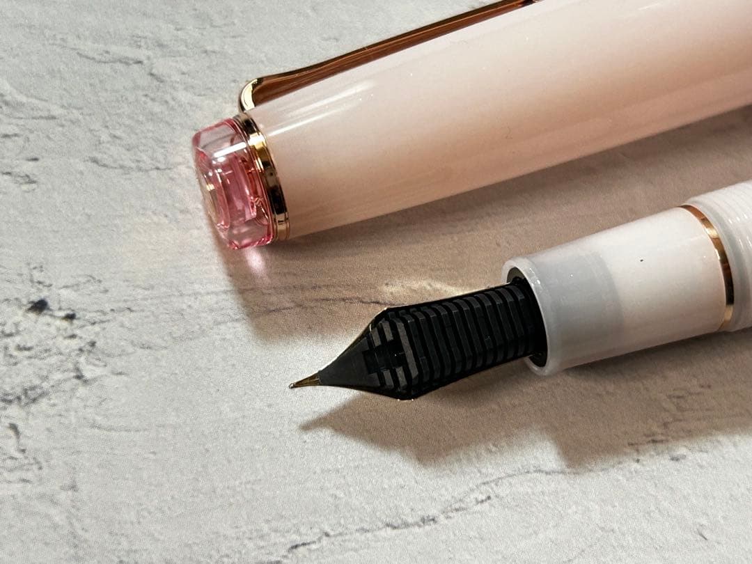 久保桜ブルームピンク・万年筆　F細字