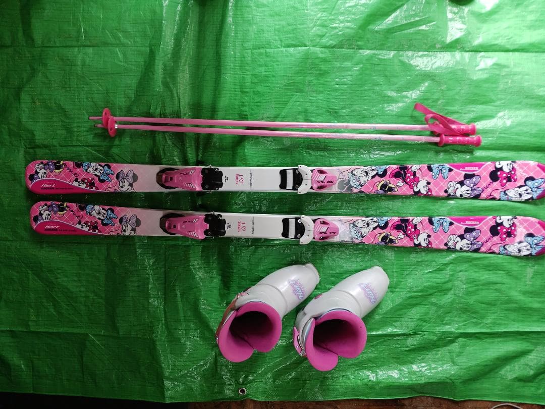 ミニーマウスデザイン スキーセット