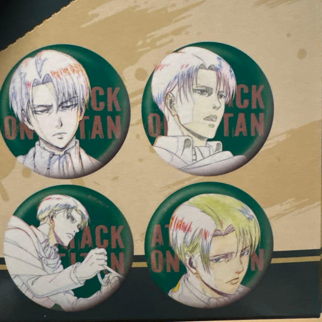 進撃の巨人　ハート型缶バッジ　リヴァイ確定缶バッジ全種類確定
