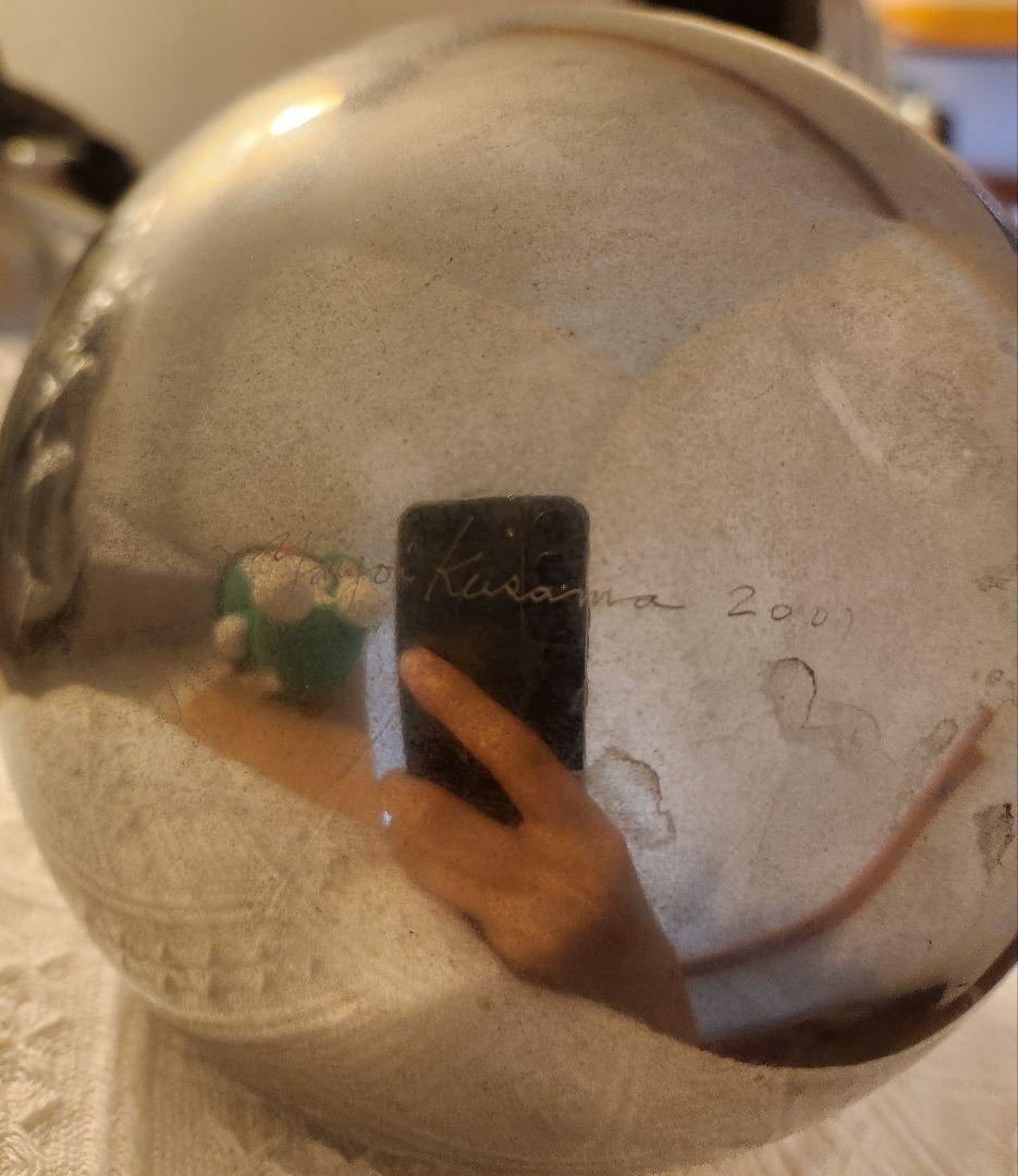 草間彌生横浜トリエンナーレ 球形アート作品