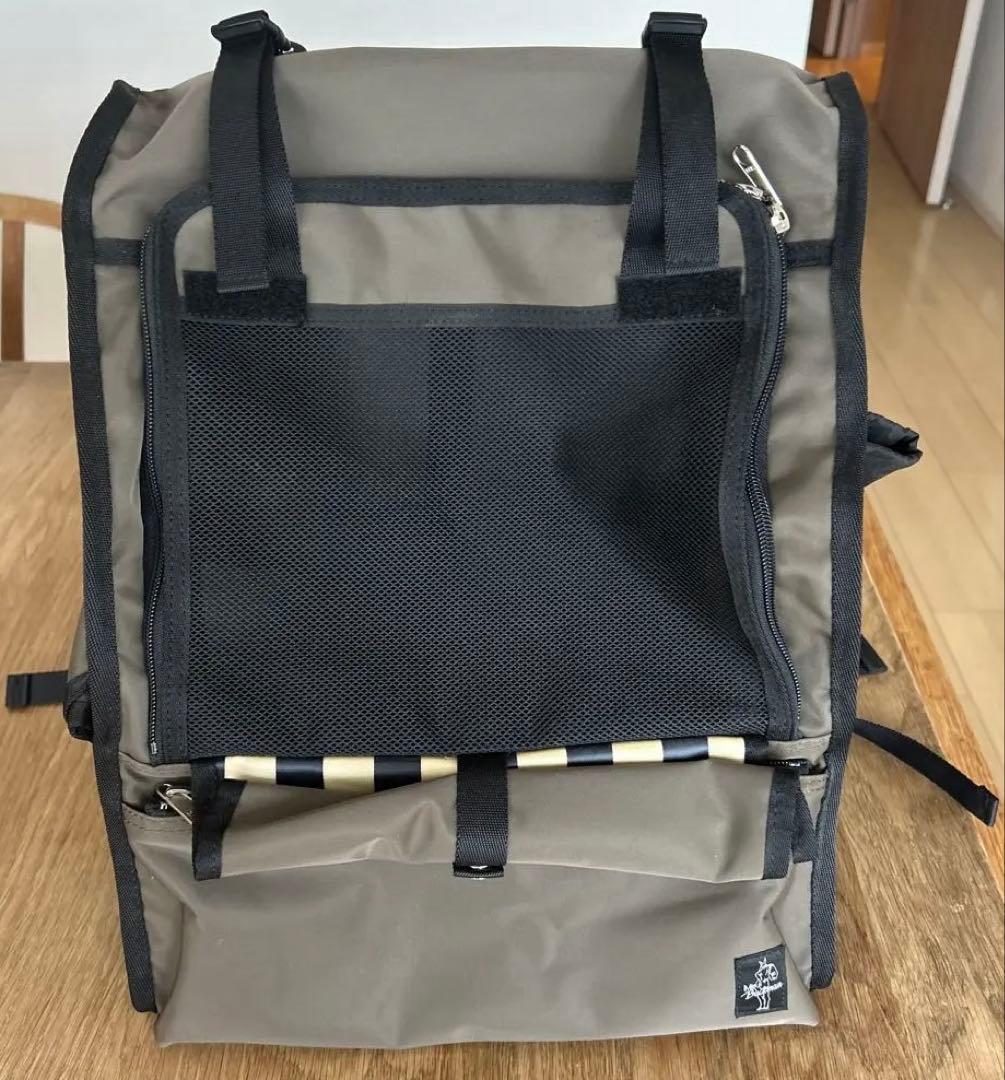 【ほぼ未使用】Mr. Backman グレー キャリーバッグ　小