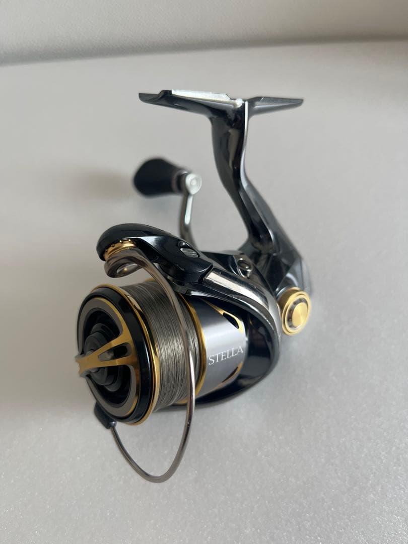 14 ステラC2000S 美品 未使用PEライン付き