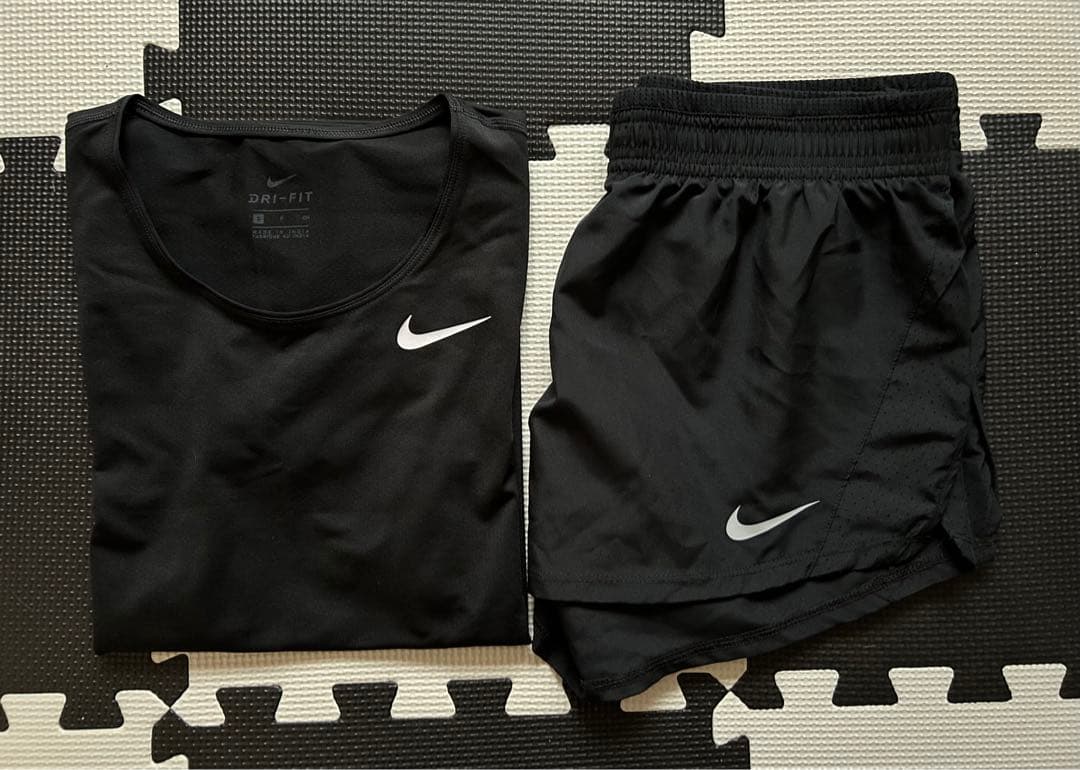 NIKE ランニングウェア上下セット
