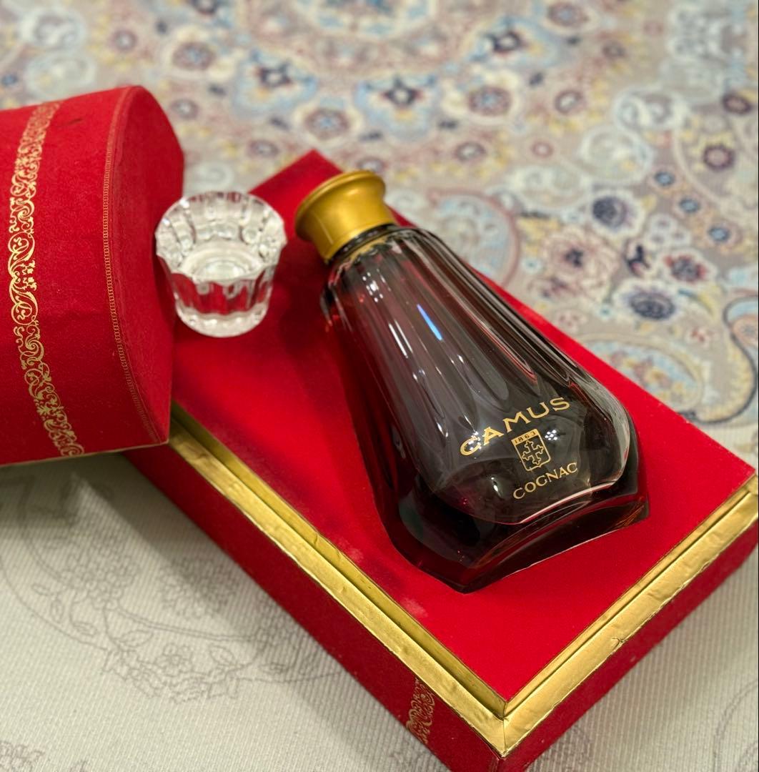 【未開封】CAMUS コニャック 古酒　レッドボックス　コレクション品