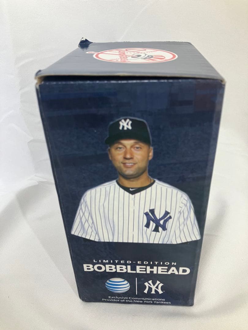 【新品未使用】2013年現地限定配布　ボブルヘッド　デレクジーター