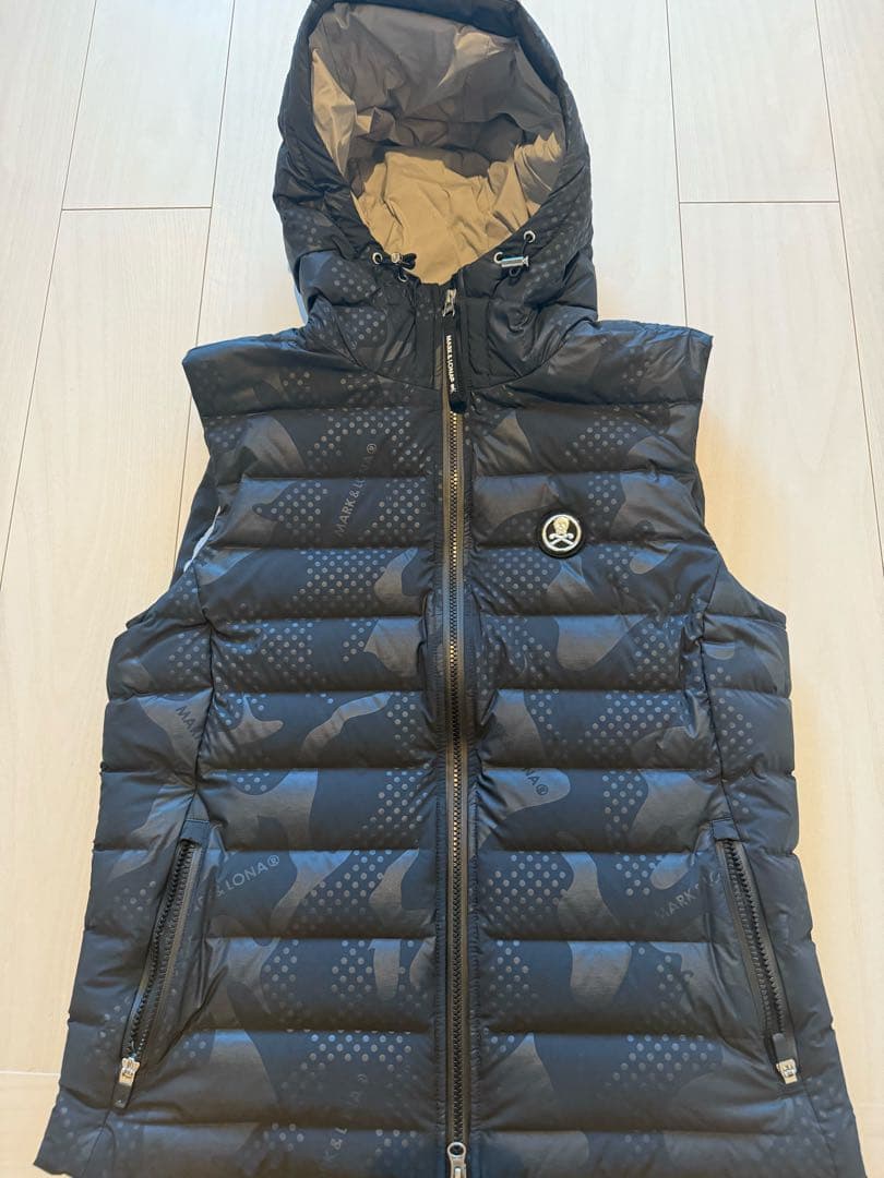 MARK & LONA ダウンベスト 46