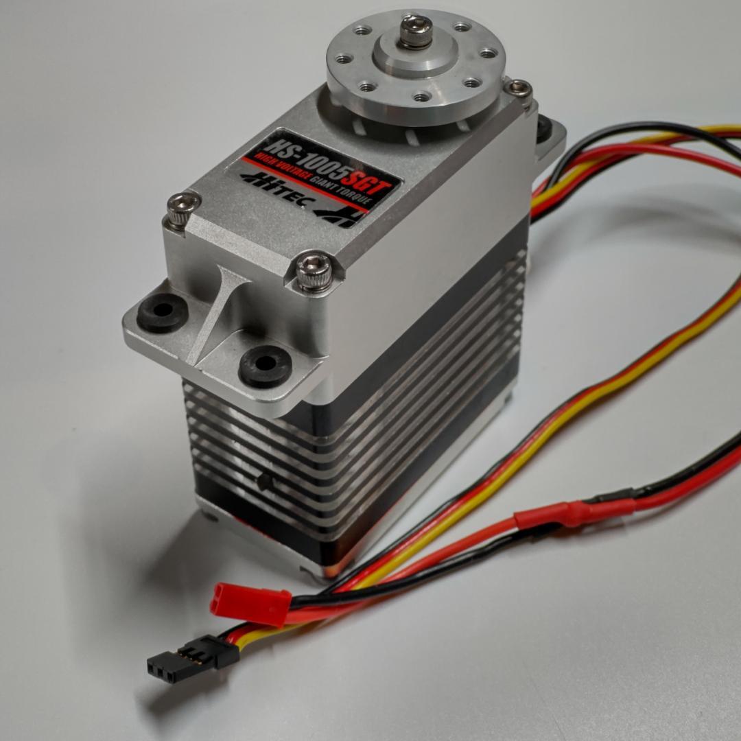 ラジコンカー1/5　ハイテック 110Kgトルクサーボ　（HS-1005SGT）