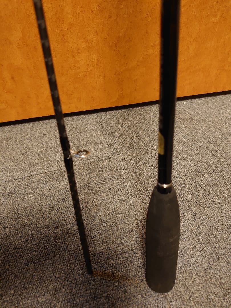 シマノ　ライトゲームBB モデラート　64 M235