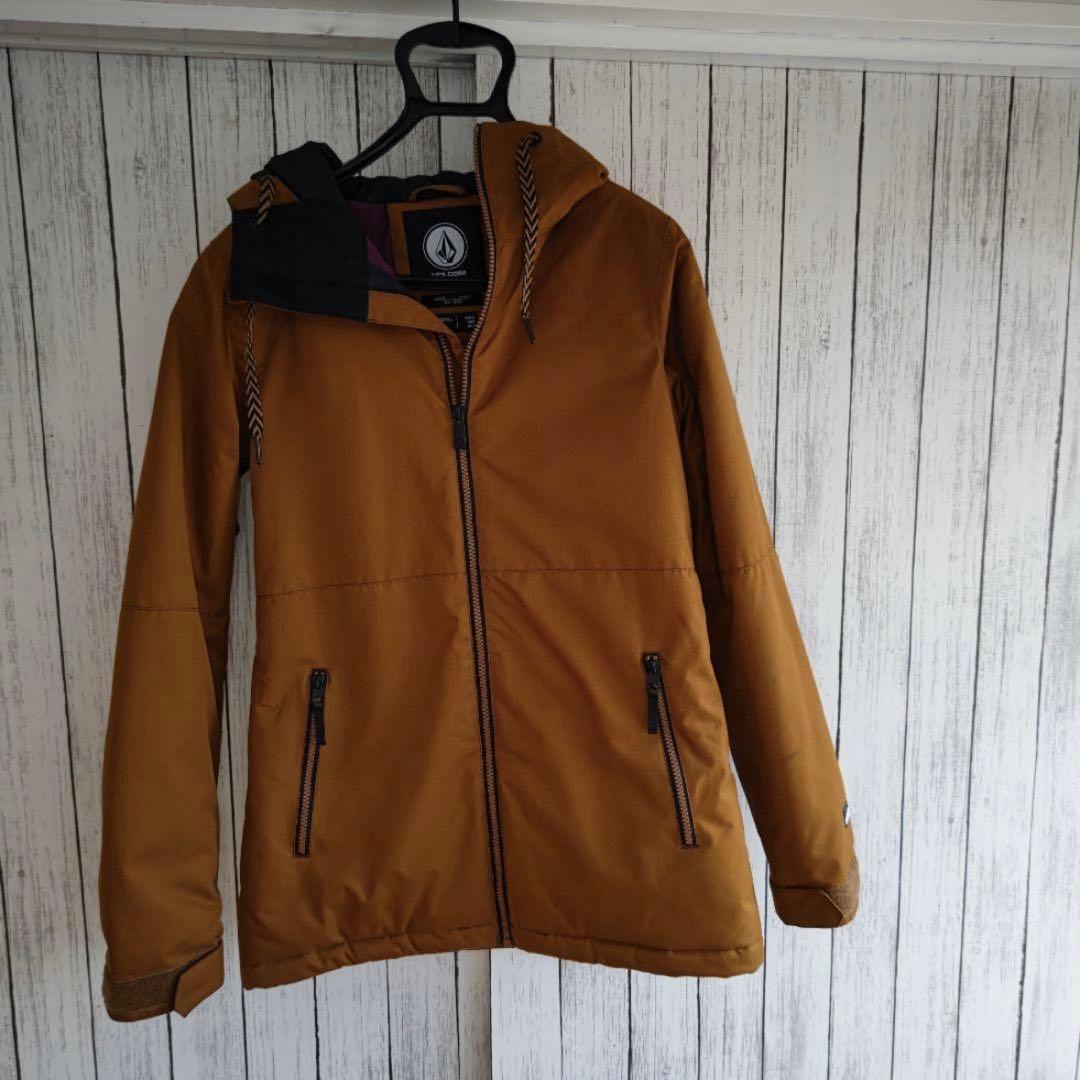 スキー　スノボ　ウェア　volcom レディースs