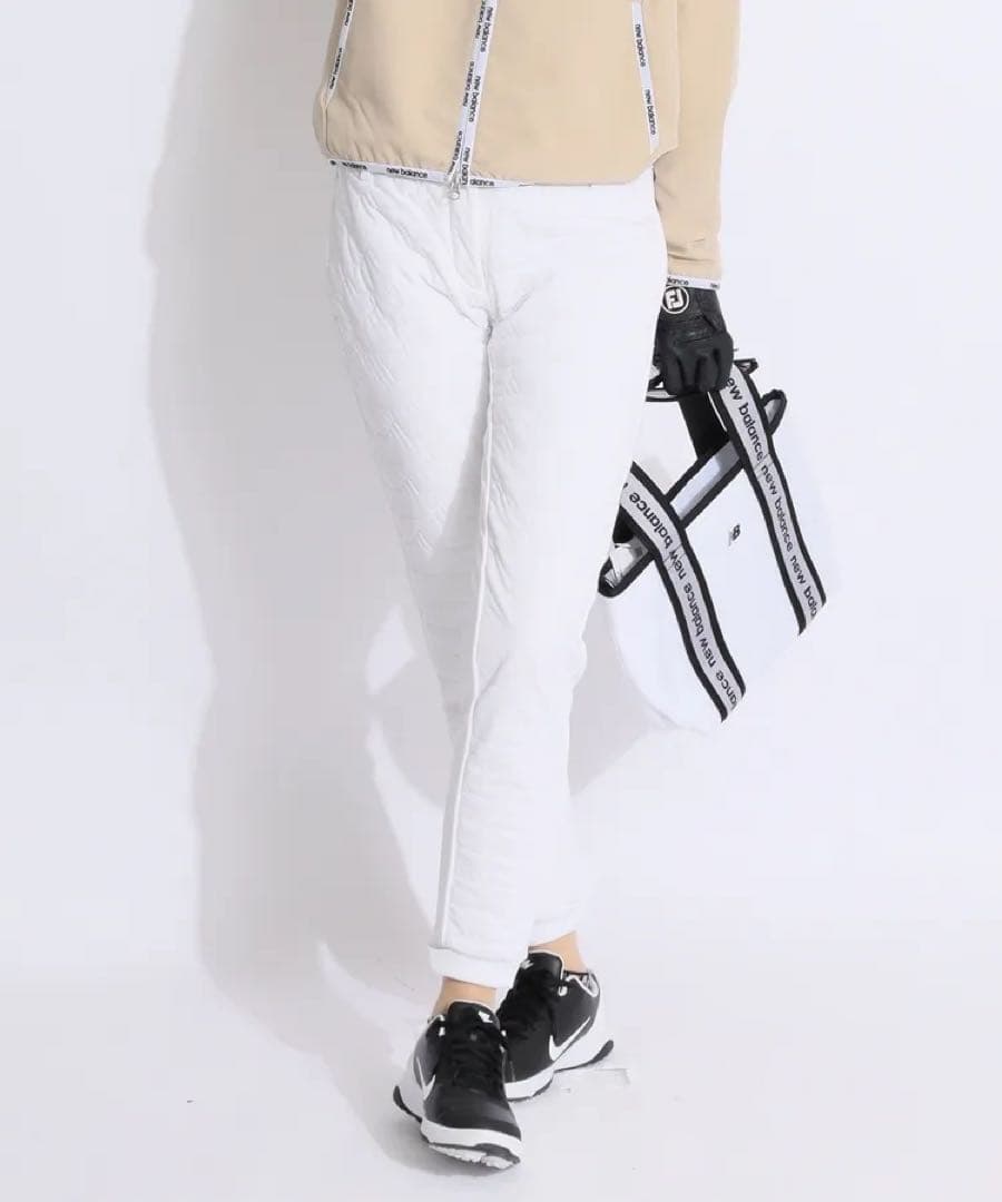 白XL新品定価17600円アディダスゴルフ　レディース　中わた ロゴ パンツ