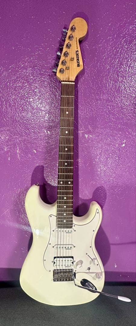 BUSKER‘S バスカーズ ストラトキャスター エレキギターSSH