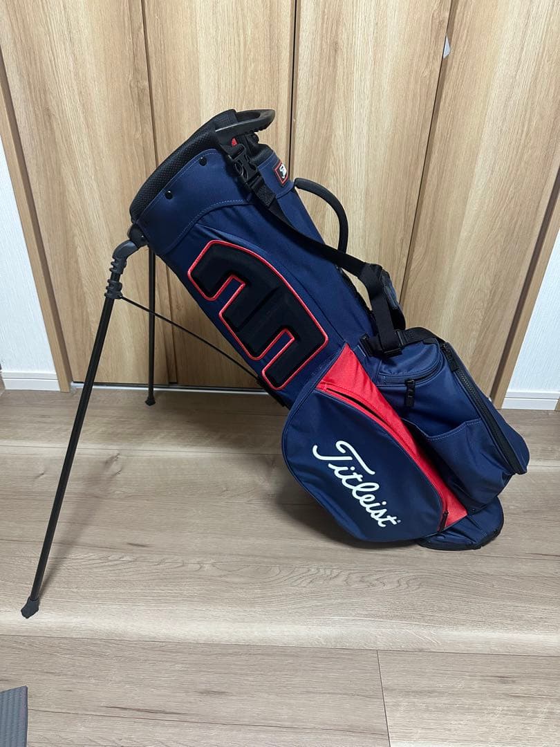 週末限定価格　Titleist Players 4 スタンドバッグ