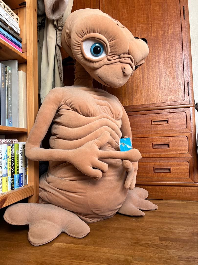 E.T. ぬいぐるみ 巨大　トイザらス42in 約110cm