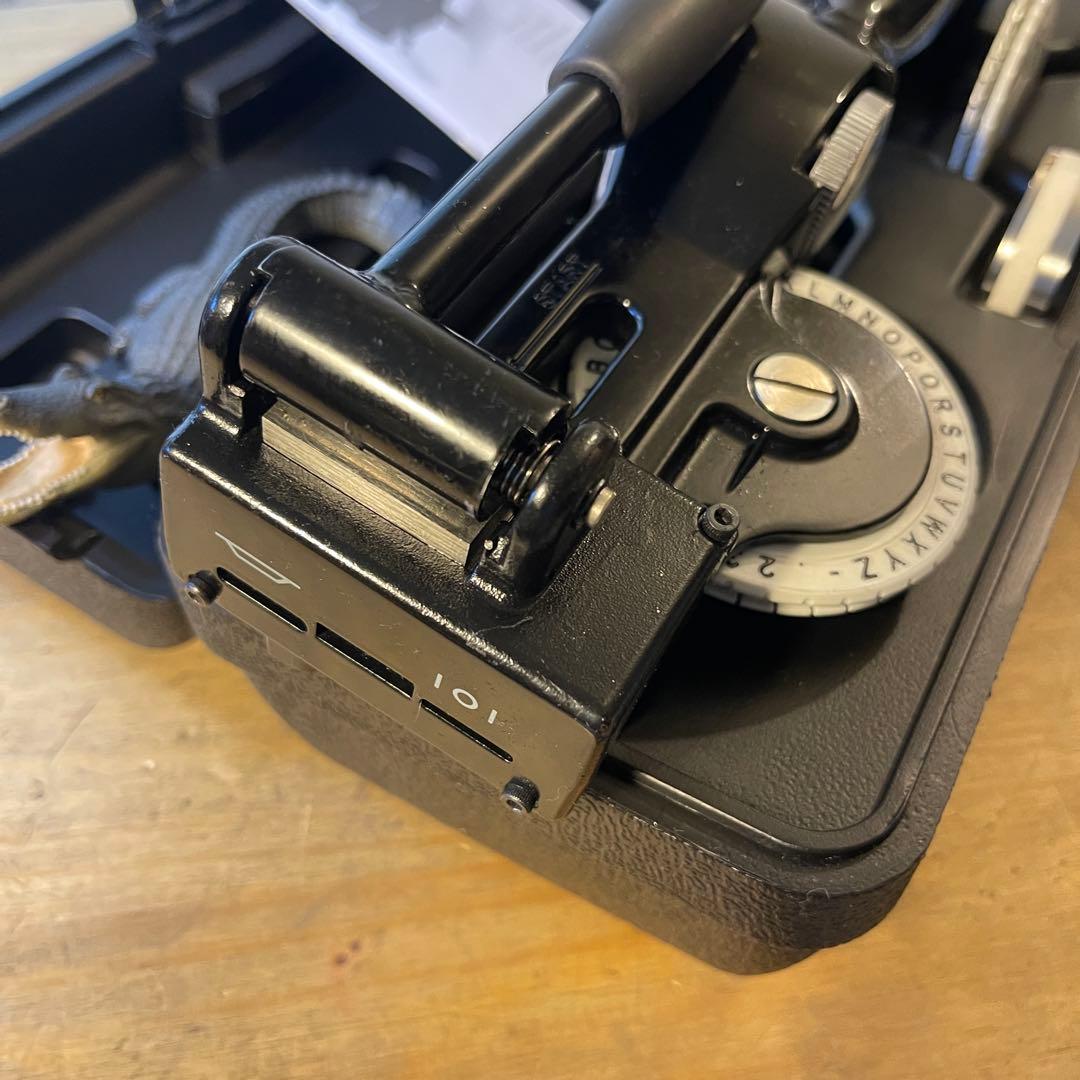 ■製品保証■【ほぼ新品】DYMO RHINO M1011ダイモ 185-7