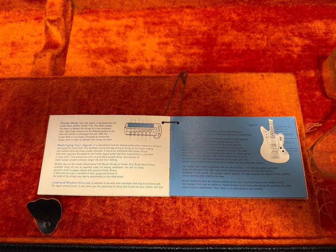 Fender Jaguar Sunburst 【1966年製】 塗装状態良