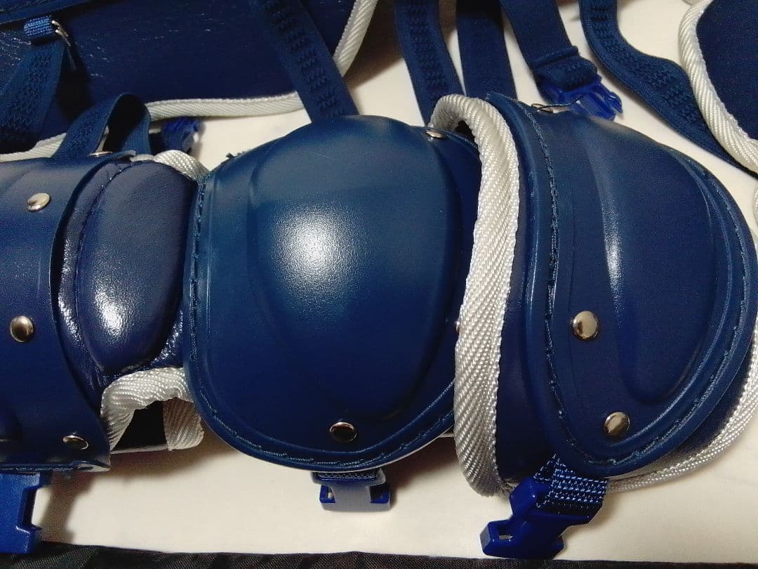 ジ*西様 美品 SSK 少年野球 キャッチャー防具 軟式 レガース プロテクター