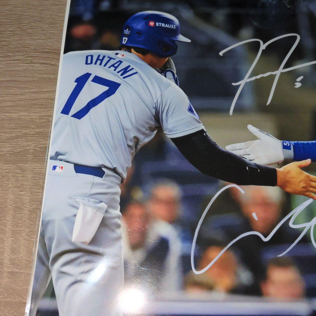 休日セール　大谷翔平 フリーマン　直筆サイン 入り　写真　かなりお得