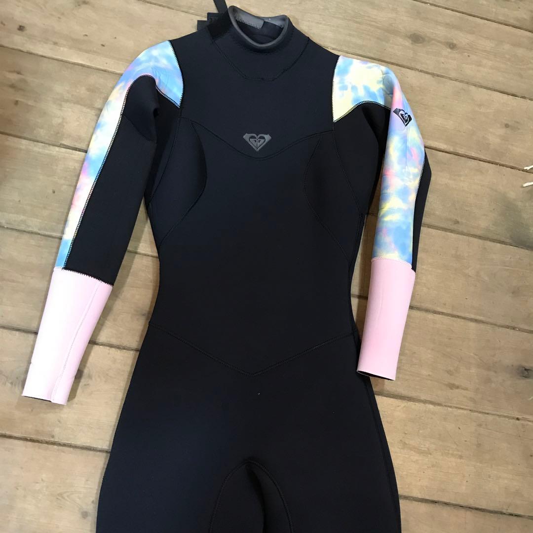 ROXY フルスーツ ブラック/マルチカラーMLオーダー品定価¥49,500