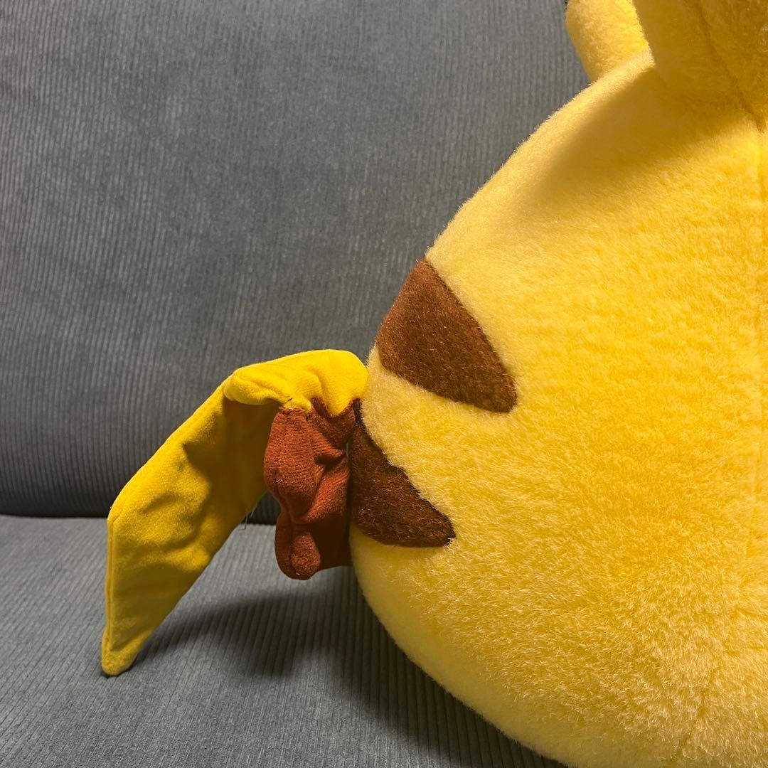 ポケモン ピカチュウ ぬいぐるみ 等身大 初期 TOMY