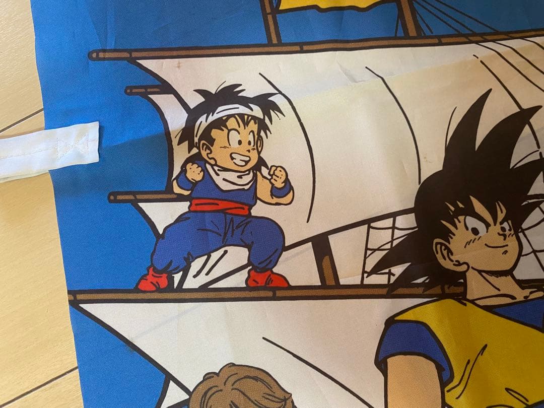非売品 ドラゴンボールZ 〜ルフィより先に海賊船にのる孫悟空一味達〜タペストリー